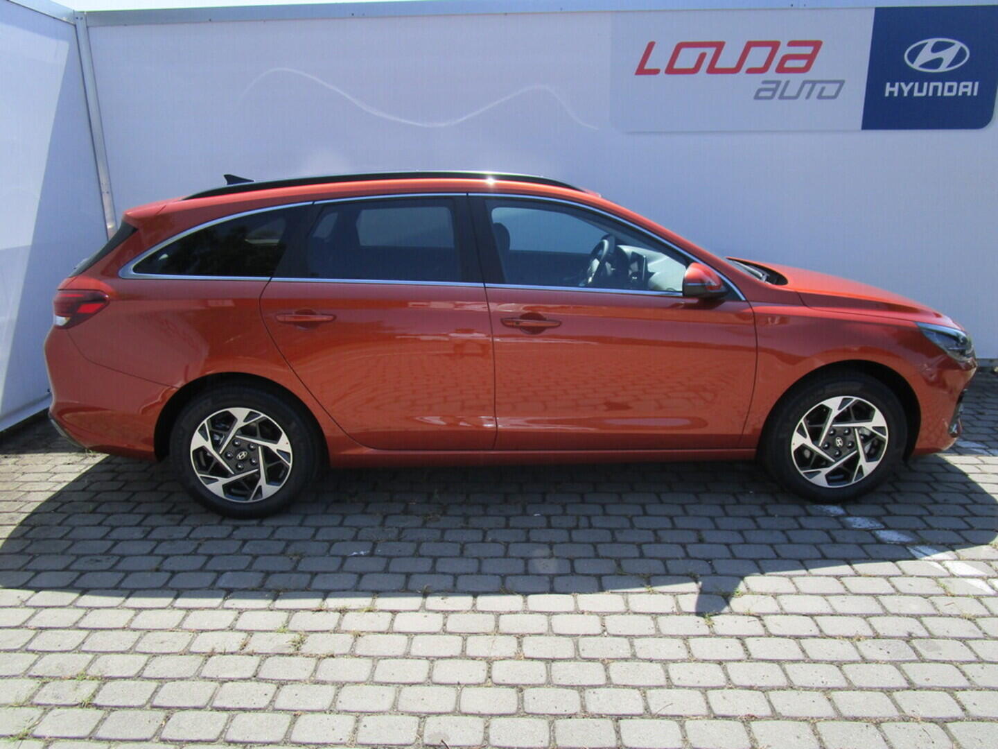 OA41005824_15.webp_i30 WG PD PE Style 1,0 T-GDI 85 kW