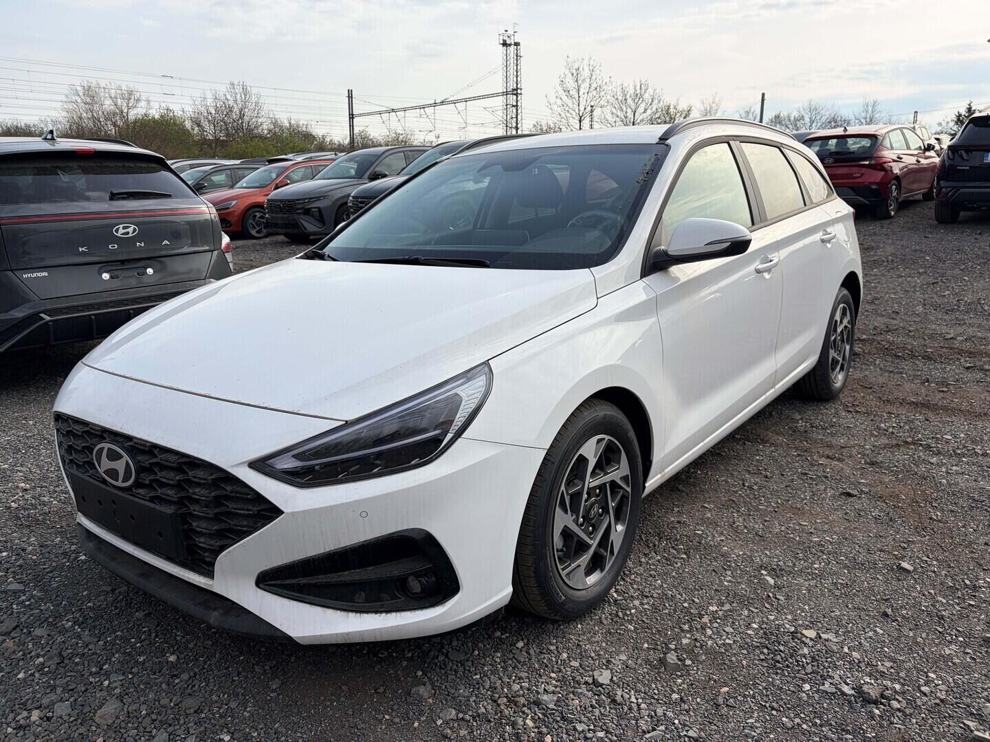 OA41005953_10.webp_i30 WG PD PE GO Czech! 1,6 T-GDI 110 kW