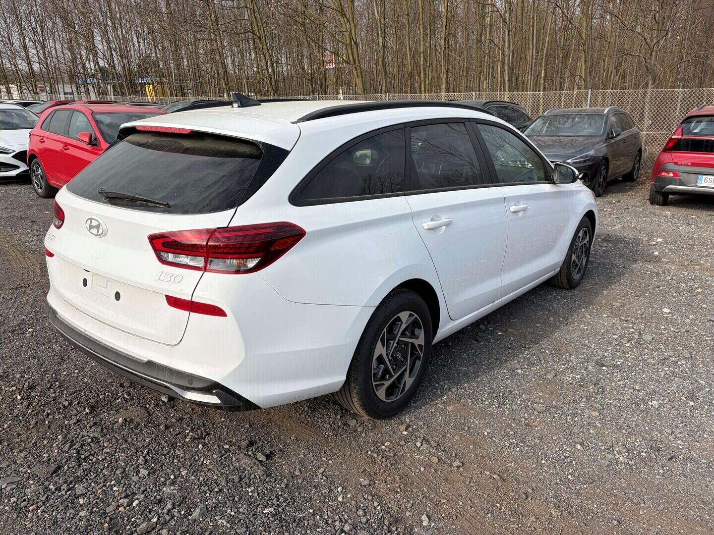 OA41005953_14.webp_i30 WG PD PE GO Czech! 1,6 T-GDI 110 kW