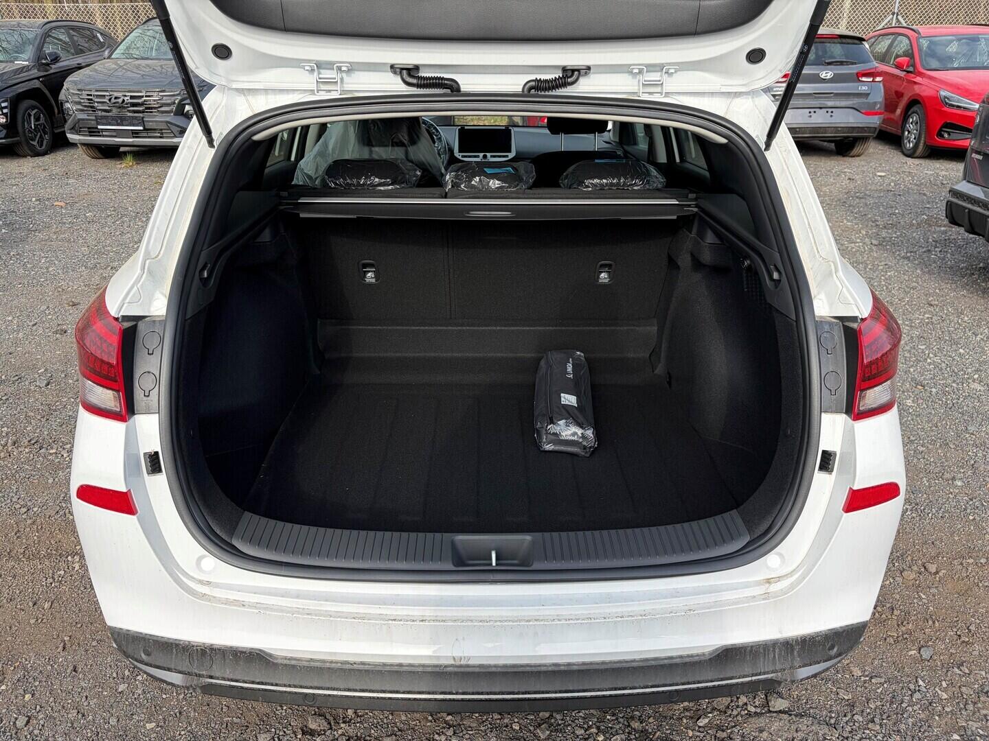 OA41005953_18.webp_i30 WG PD PE GO Czech! 1,6 T-GDI 110 kW