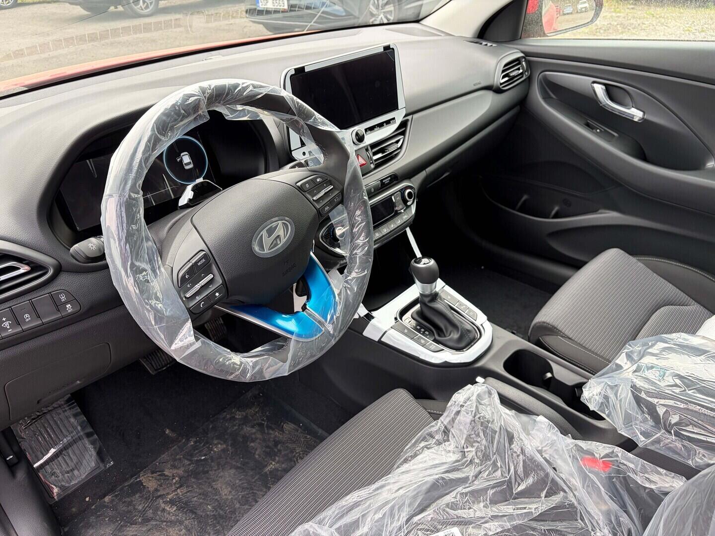 OA41005954_15.webp_i30 WG PD PE GO Czech! 1,6 T-GDI 110 kW