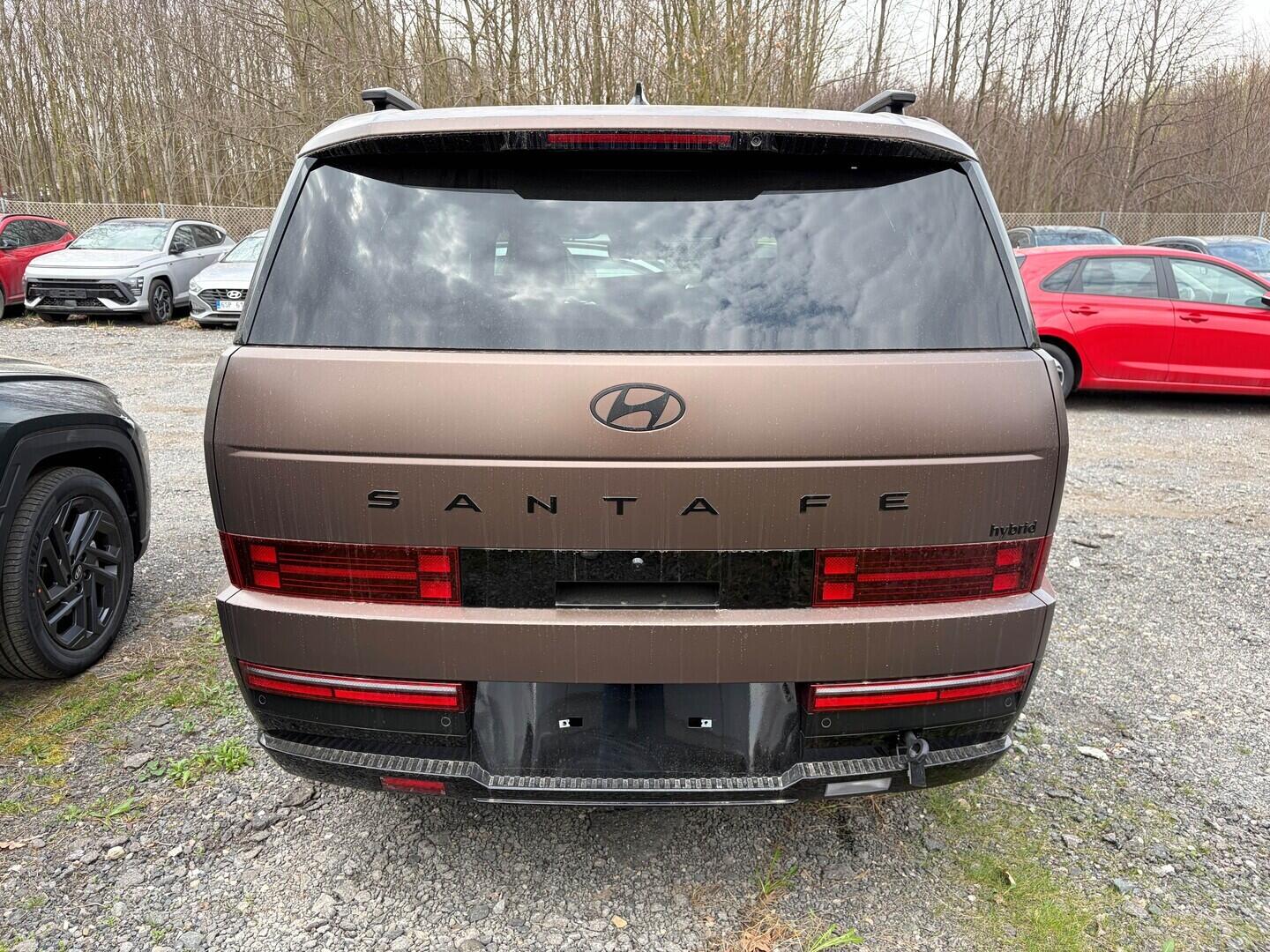 OA41005956_14.webp_SANTA FE HEV MX5 Calligraphy 1,6 T-GDI HEV 176 kW