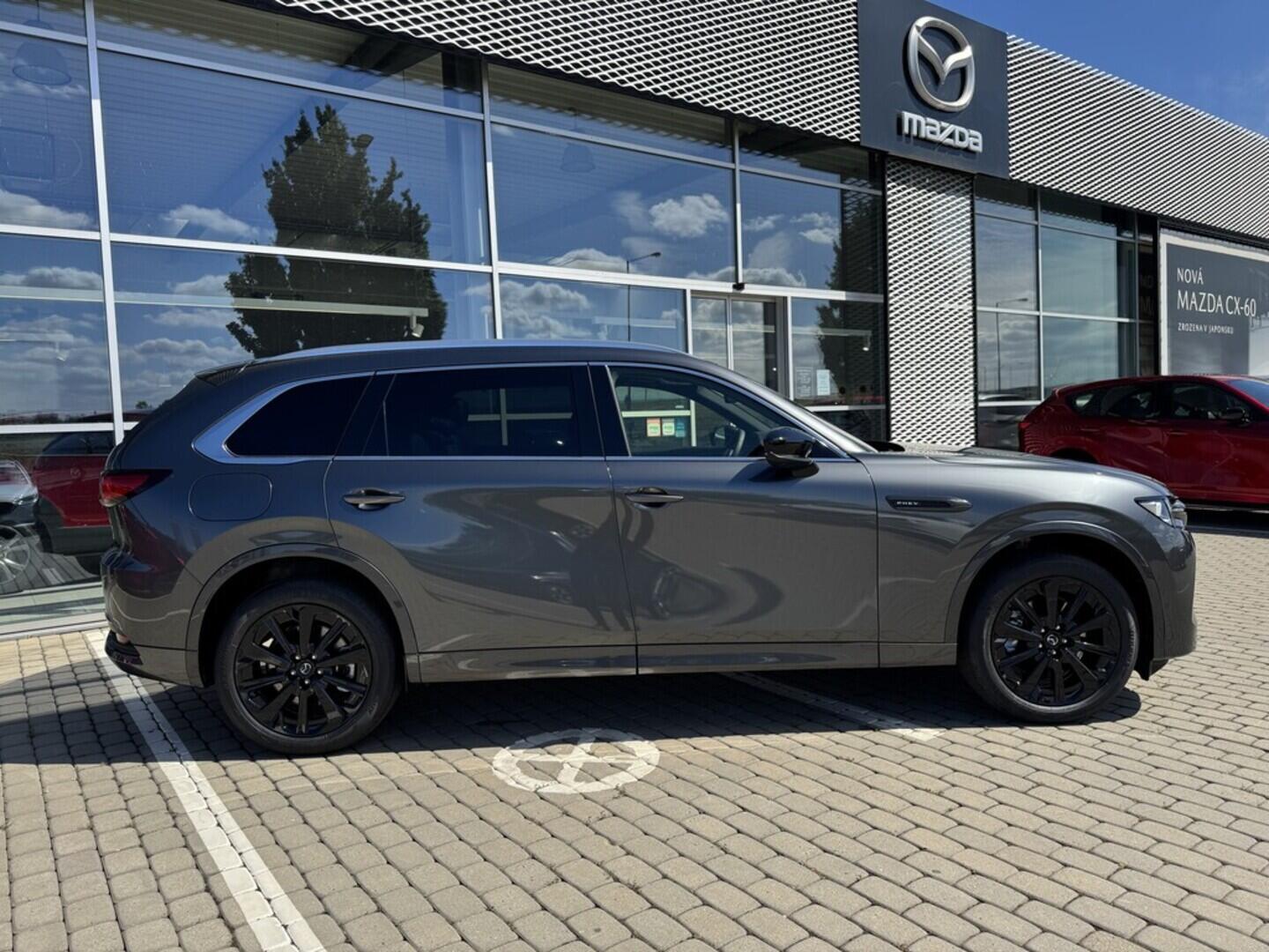 OB71000649_13.webp_CX-80 AWD Homura Plus 2.5L e-Skyactiv PHEV 327 141 kW