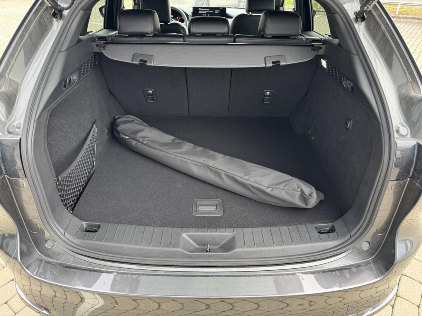 OB71000652_19.webp_CX-60 Homura Plus  2,5 e-Skyactiv PHEV 327  kW