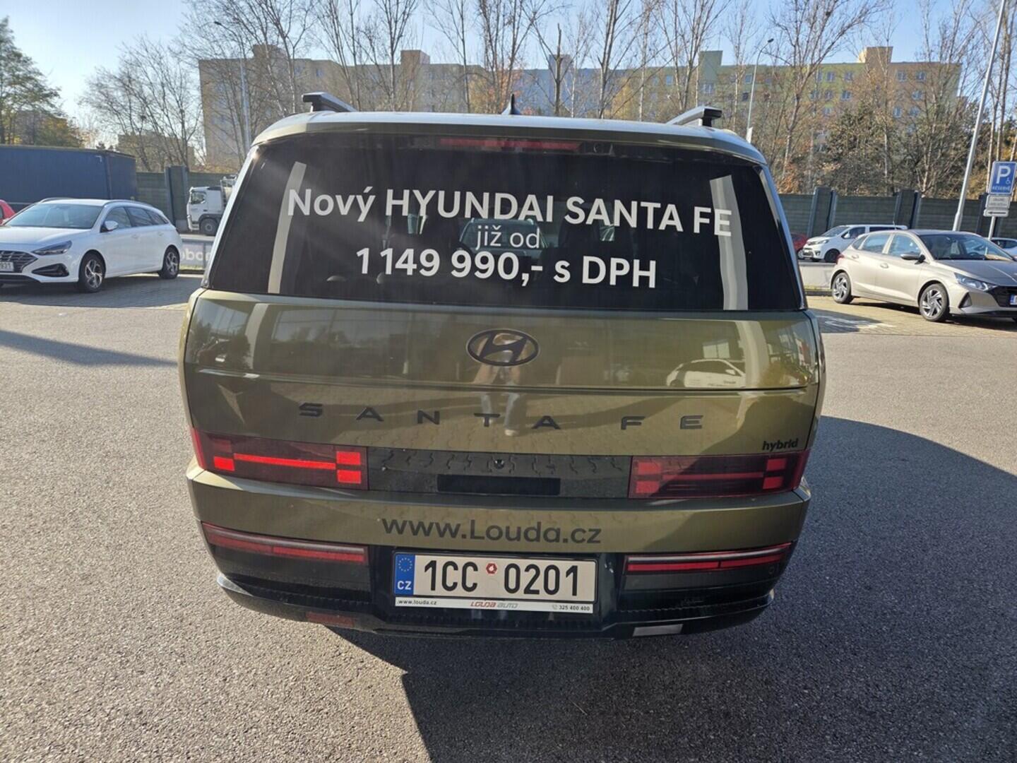 OC41002159_15.webp_SANTA FE HEV MX5 Calligraphy 1,6 T-GDI HEV 6míst  kW