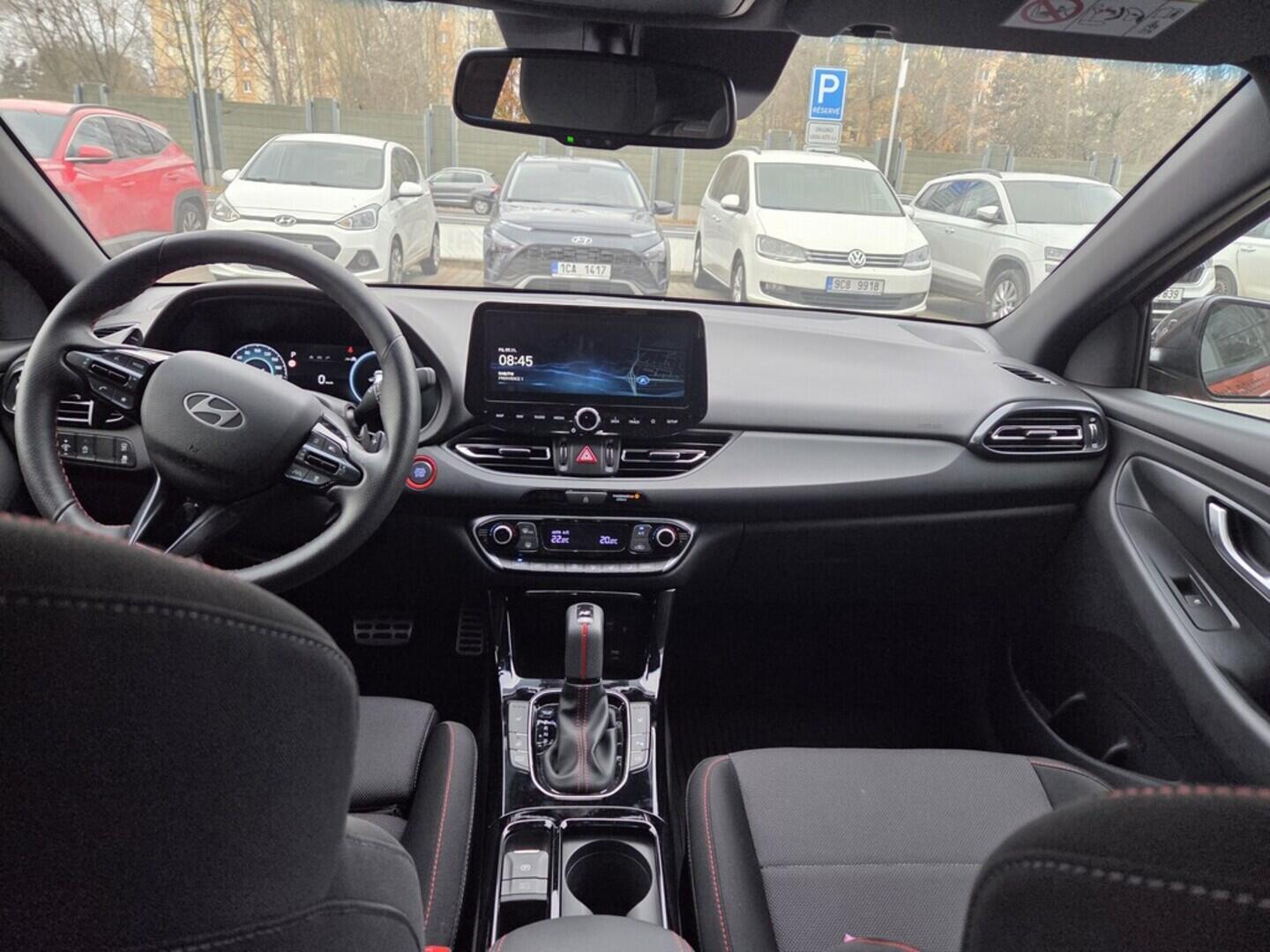 OC41002410_18.webp_i30 HB PD PE N Line 1,5 T-GDI MHEV 103 kW