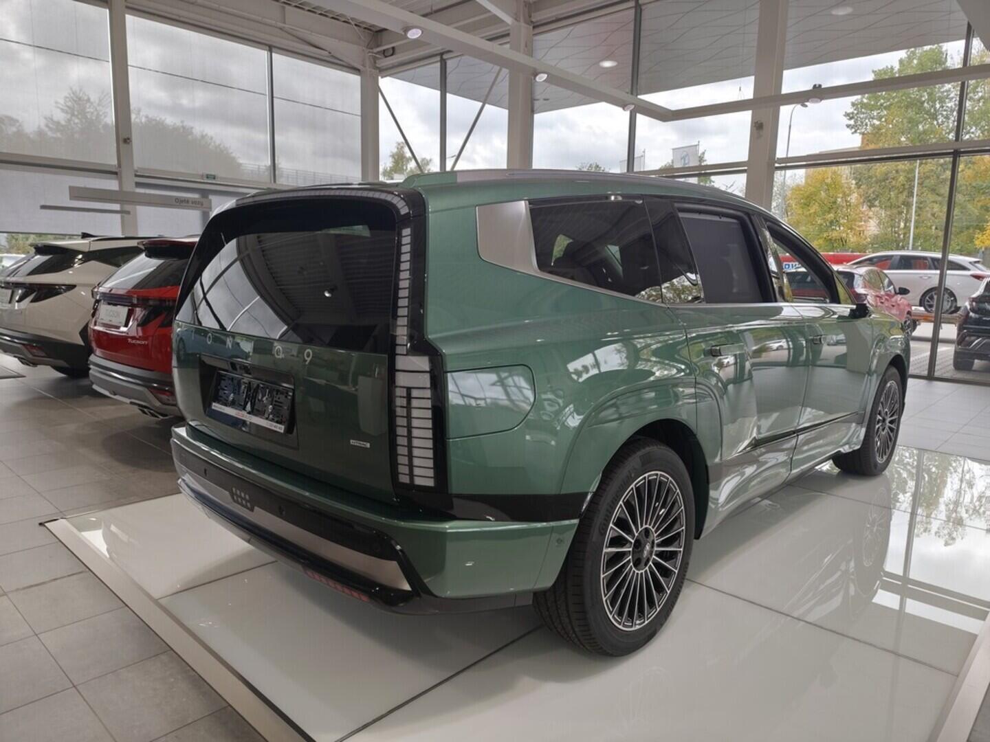 OC41003012_15.webp_IONIQ 9 7S ME -2146826259 POWER 1 10 kW