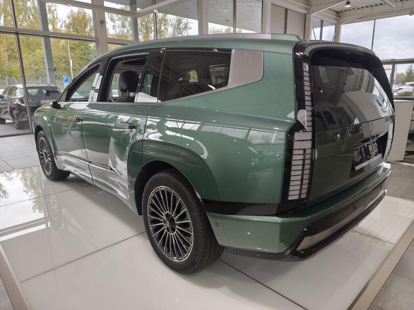 OC41003012_17.webp_IONIQ 9 7S ME -2146826259 POWER 1 10 kW