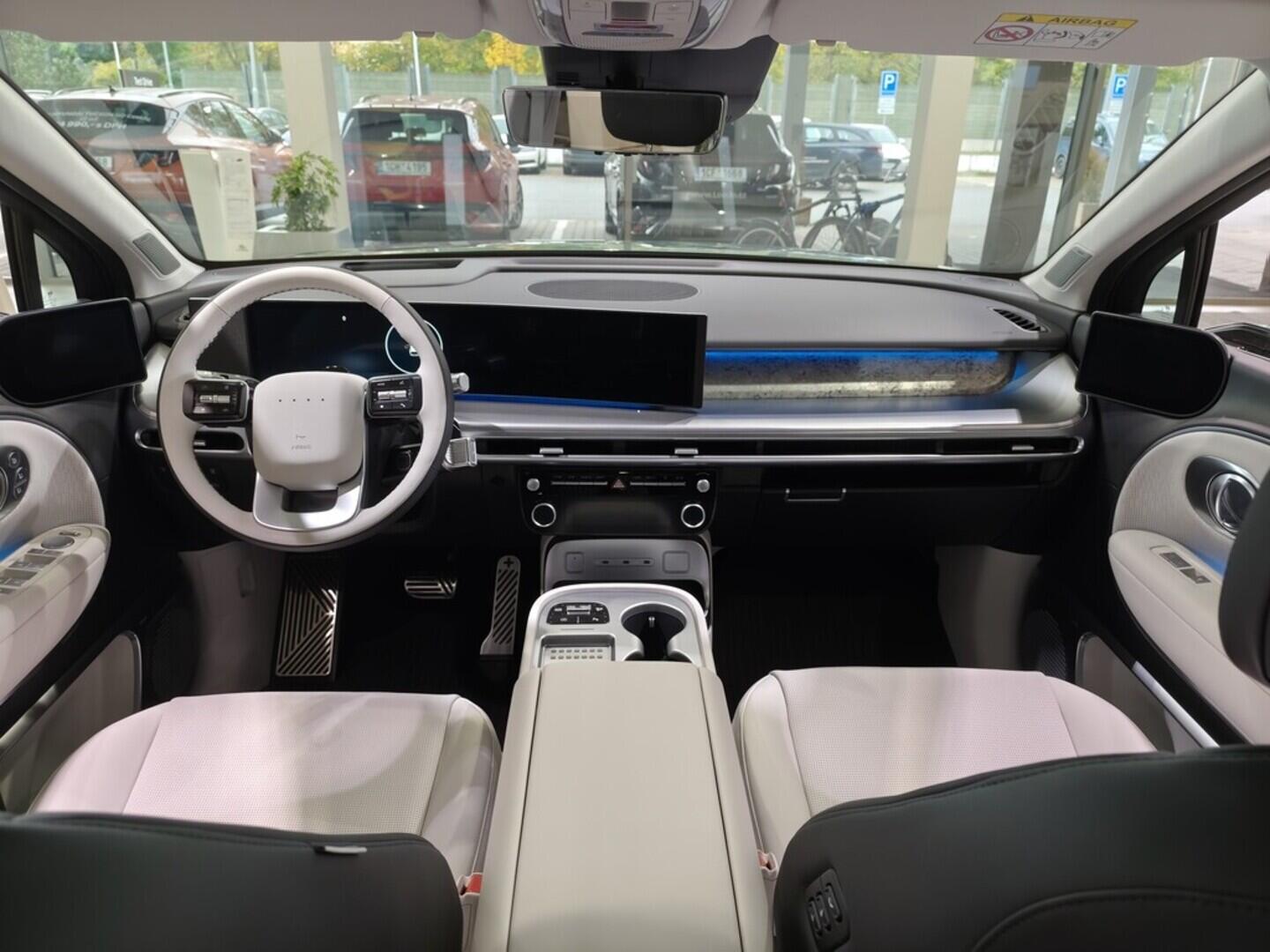 OC41003012_18.webp_IONIQ 9 7S ME -2146826259 POWER 1 10 kW