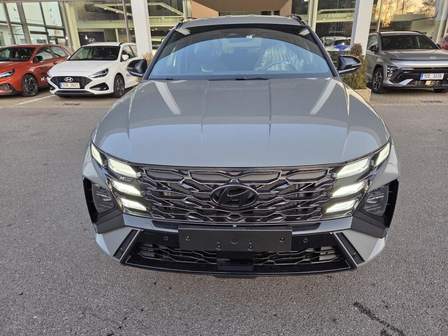 OC41003045_11.webp_TUCSON NX4 GO N Line! 1,6 T-GDI  kW