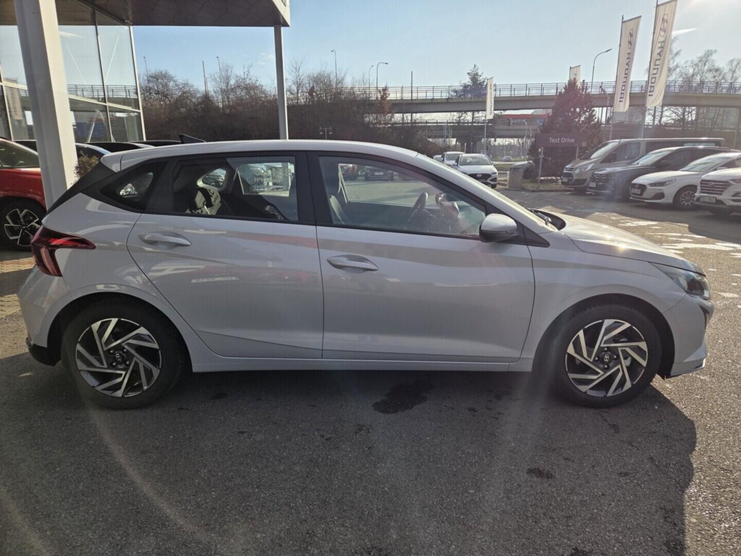 OC41003144_13.webp_i20 BC3 GO! 1,0 T-GDI 74 kW