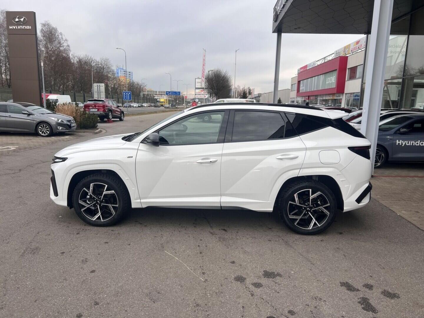 OC41003231_11.webp_TUCSON PHEV NX4 N Line 1,6 T-GDI PHEV 185 kW