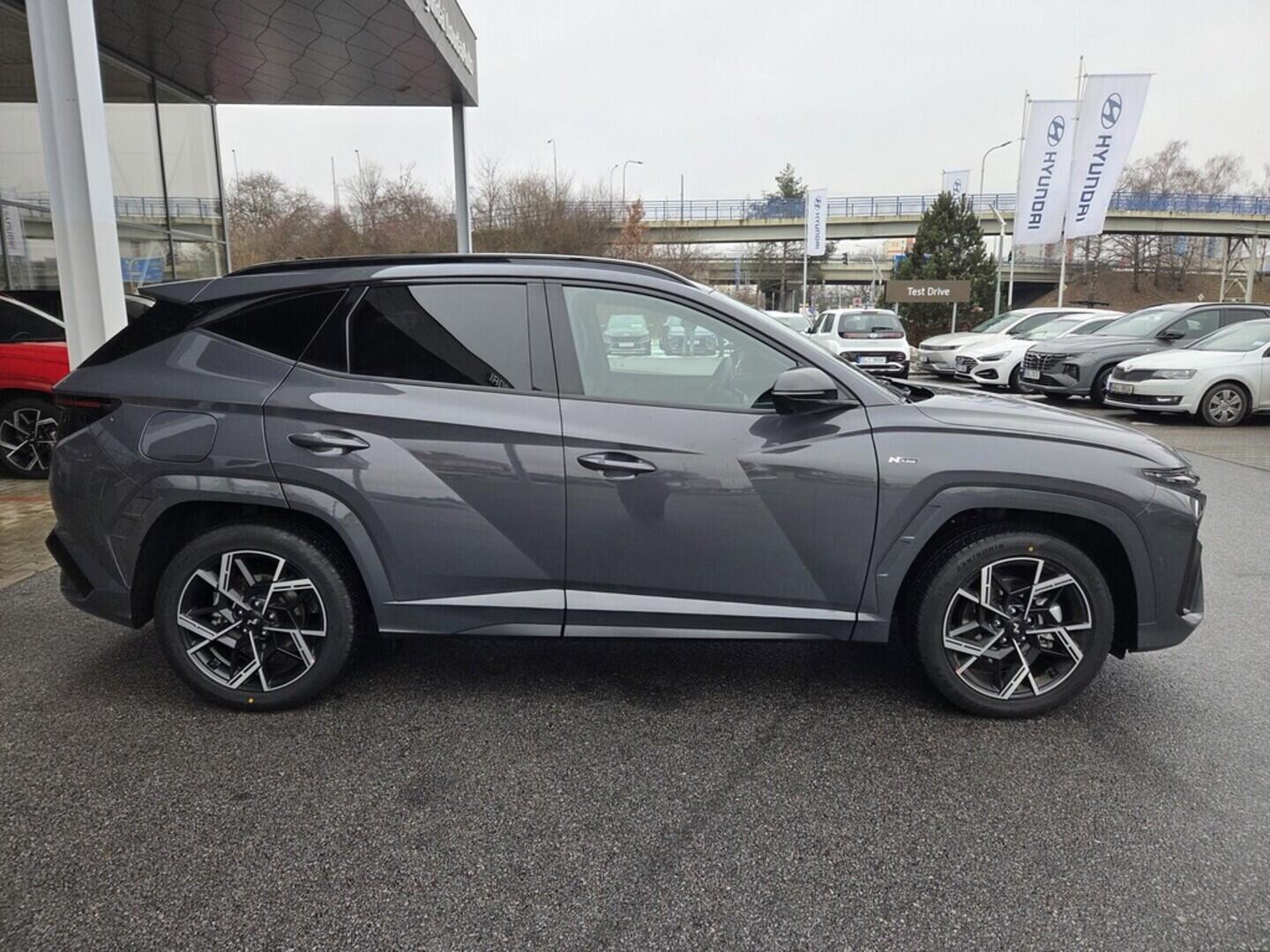 OC41003240_13.webp_TUCSON PHEV NX4 N Line Premium 1,6 T-GDI PHEV 212 kW