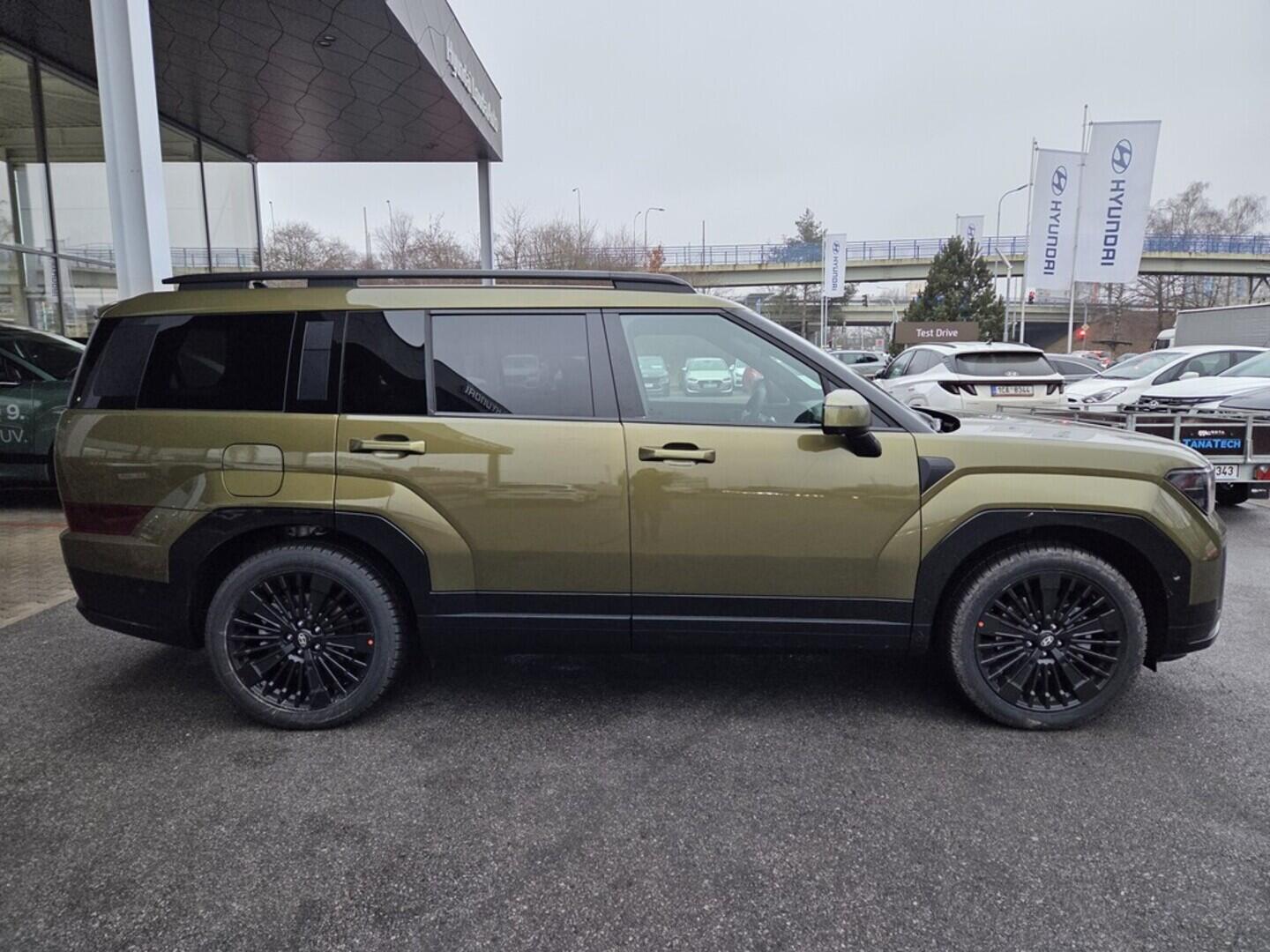 OC41003254_13.webp_SANTA FE PHEV MX5 Calligraphy 1,6 T-GDI PHEV 185 kW