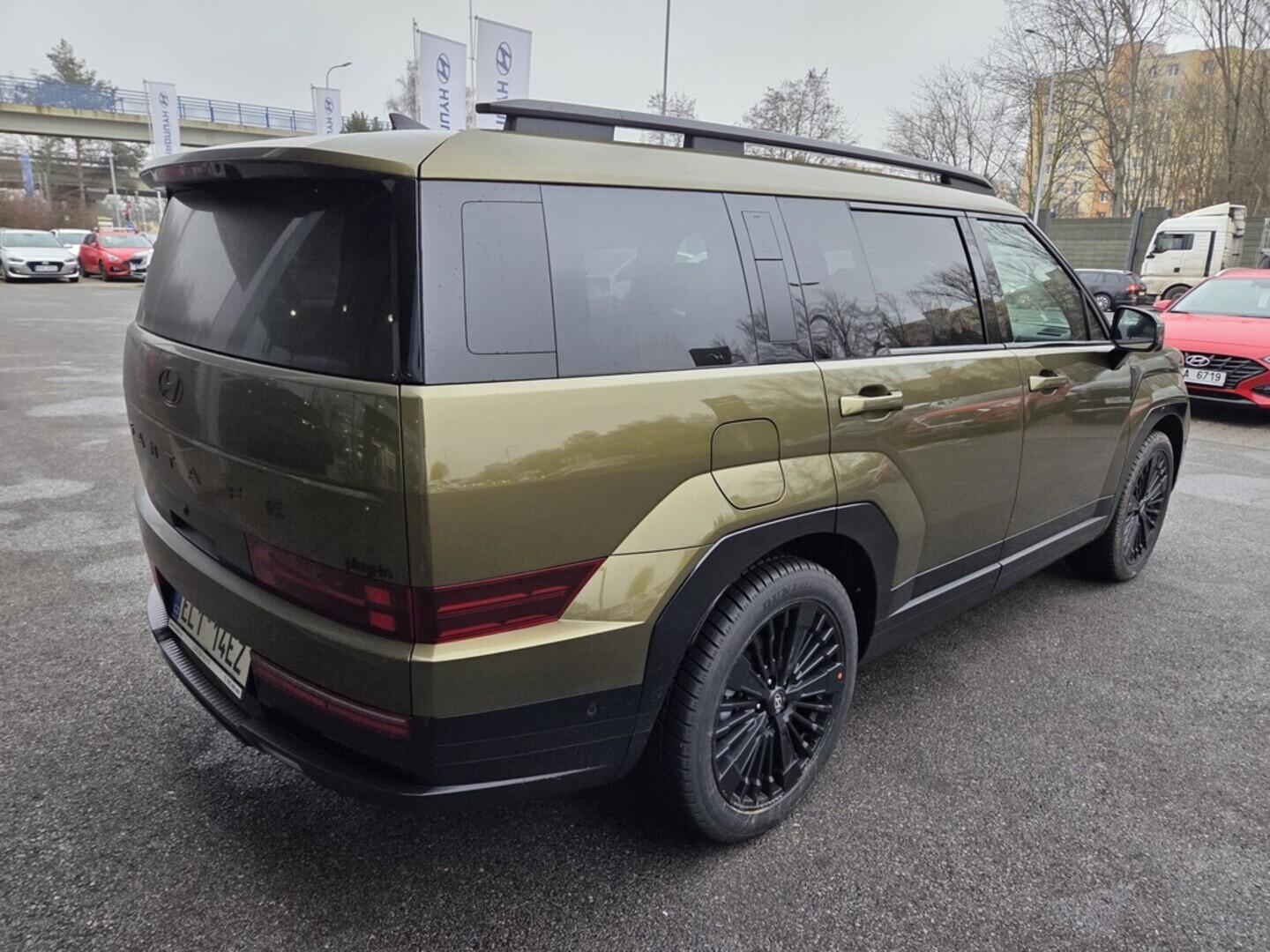 OC41003254_14.webp_SANTA FE PHEV MX5 Calligraphy 1,6 T-GDI PHEV 185 kW