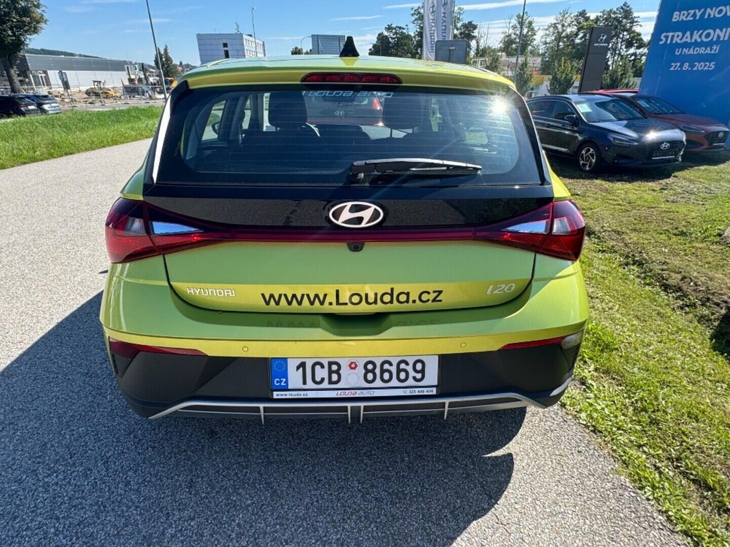 OD41000613_13.webp_i20 FL 5D Smart 1.2i 62 kW  5st. Manuální