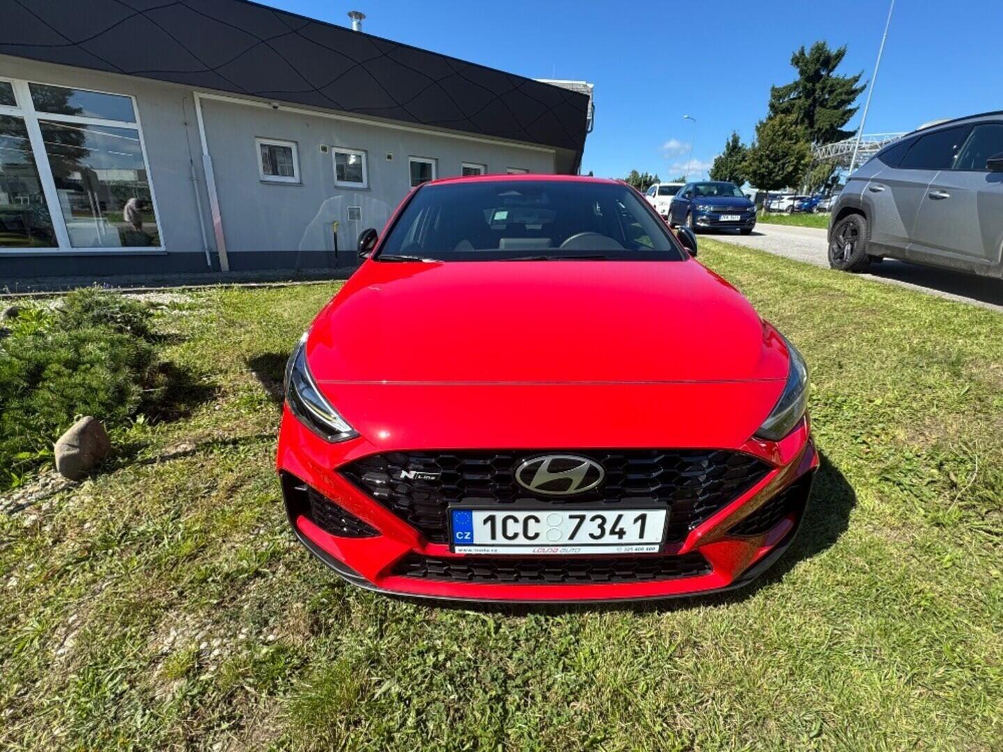OD41000744_17.webp_i30 FB PD PE N Line 1,5 T-GDI MHEV 103 kW  