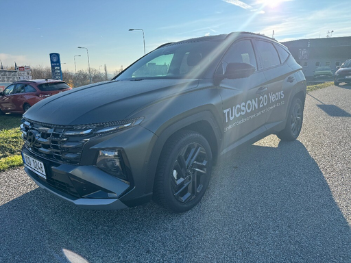 TUCSON NX4  1,6 T-GDI 118 kW  