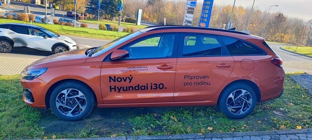 OD41000799_11.webp_i30 WG MY25 Smart Climate 1,5i MT 1,5i 70 kW