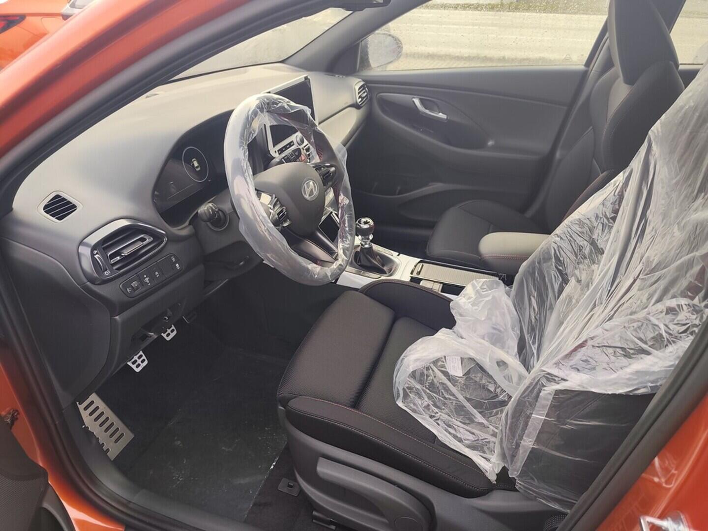 OD41000839_19.webp_i30 FB PD PE N Line 1,5 T-GDI MHEV 103 kW