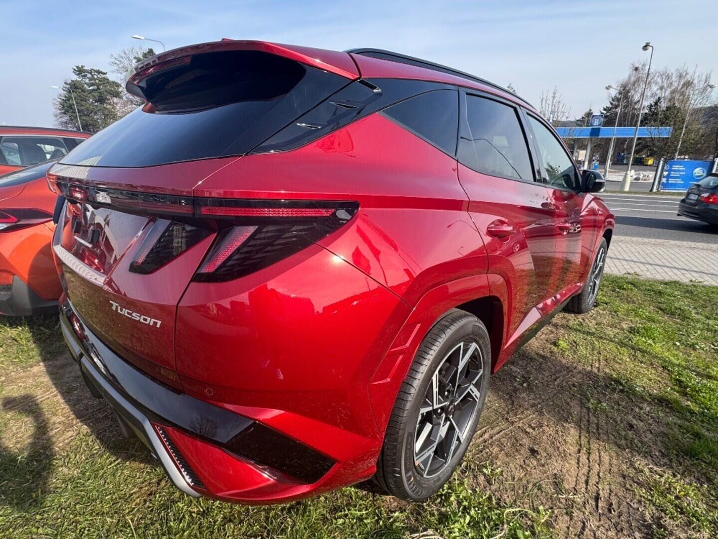 OD41000858_13.webp_TUCSON NX4 GO Czech N Line! 1,6 T-GDI 110 kW