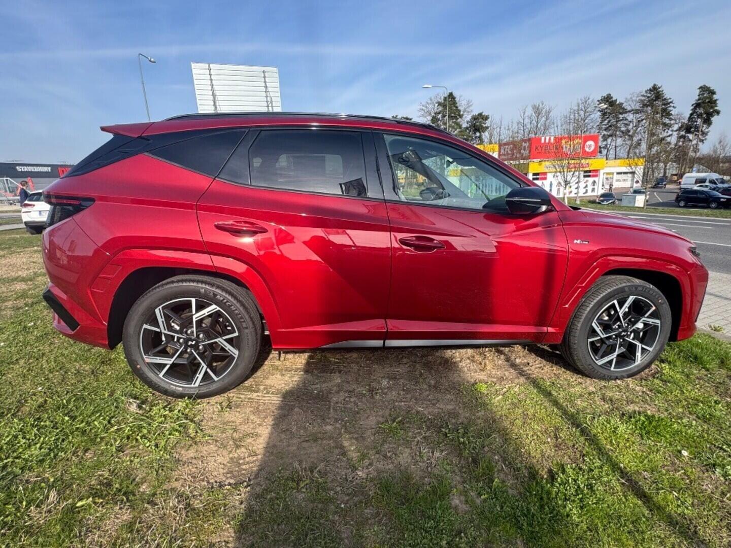 OD41000858_14.webp_TUCSON NX4 GO Czech N Line! 1,6 T-GDI 110 kW