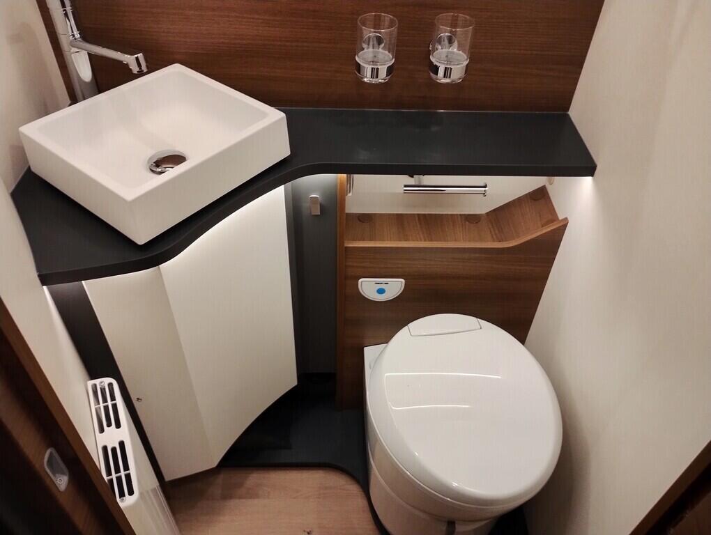 OF06300027_41.webp_M66 Mercedes 125 kW