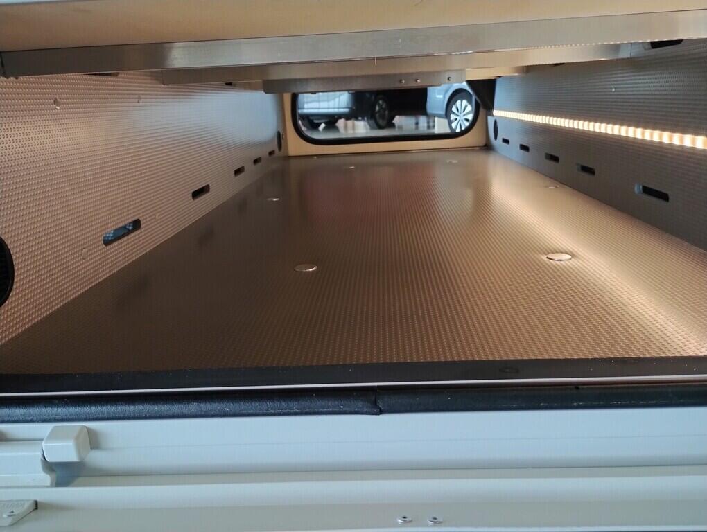 OF06300038_19.webp_i166M Mercedes 125 kW