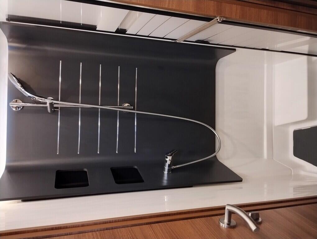 OF06300038_36.webp_i166M Mercedes 125 kW