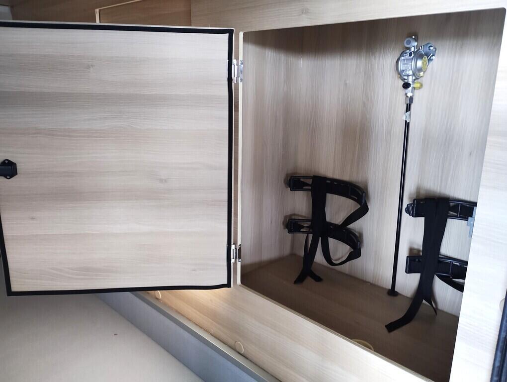 OF06300040_15.webp_Itineo PJ700  Peugeot 103 kW