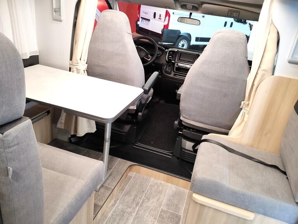 OF06300040_23.webp_Itineo PJ700  Peugeot 103 kW