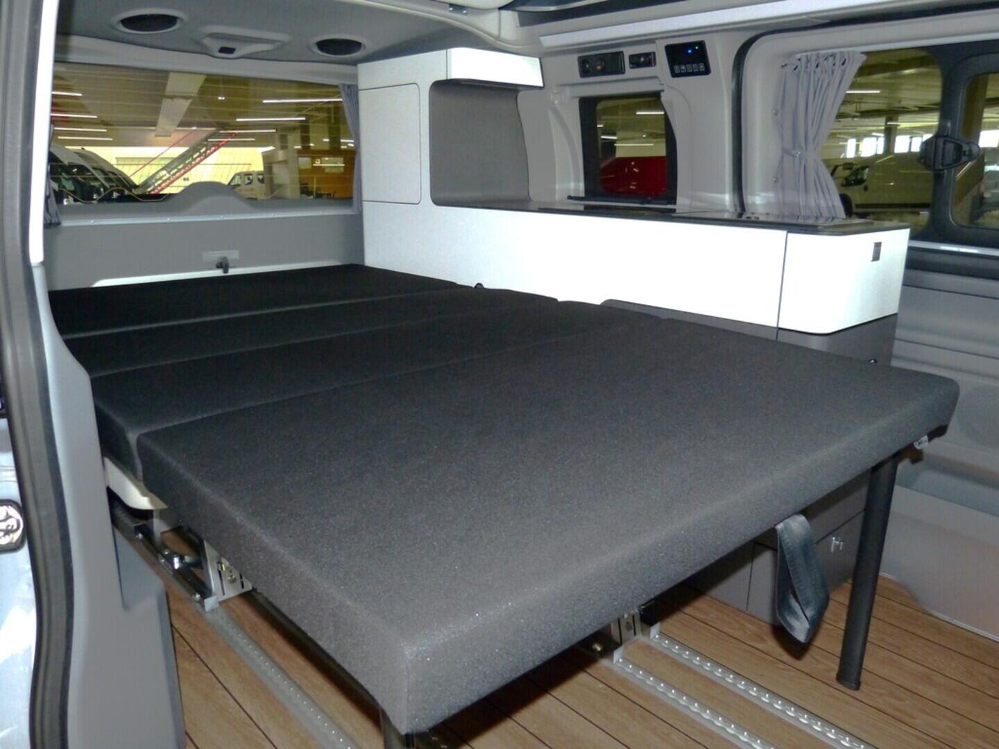 OF06300042_25.webp_CITY CAMP SELECT AWD FORD 125 kW