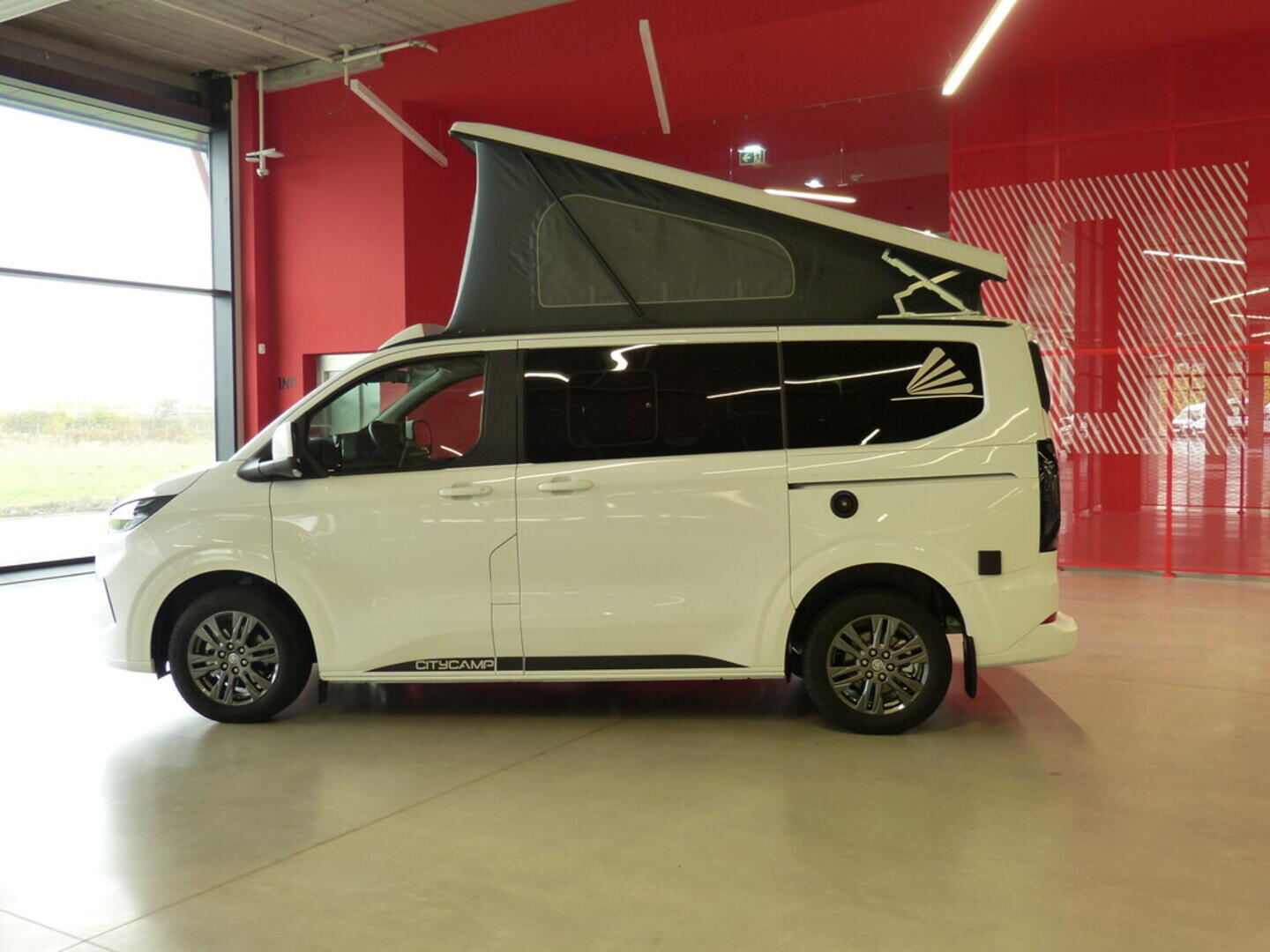 OF06300043_21.webp_CITY CAMP SELECT FWD FORD 100 kW