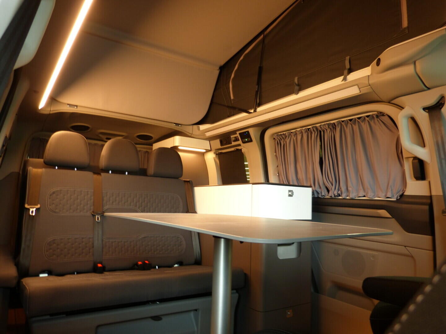 OF06300043_31.webp_CITY CAMP SELECT FWD FORD 100 kW