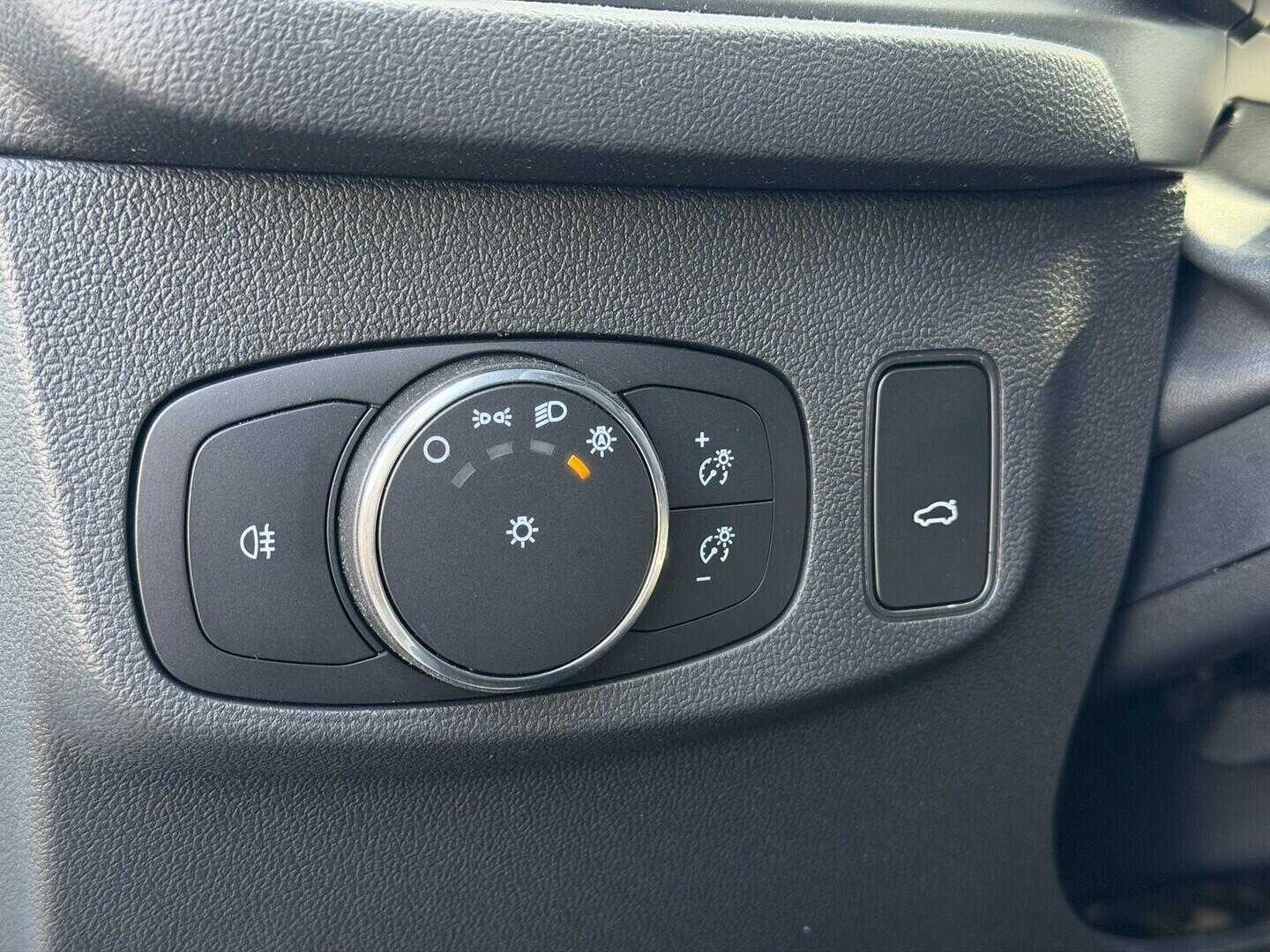 OG51000342_23.webp_Focus C519 Kombi 1,0 EcoBoost Hybrid (mHEV) 114 kW