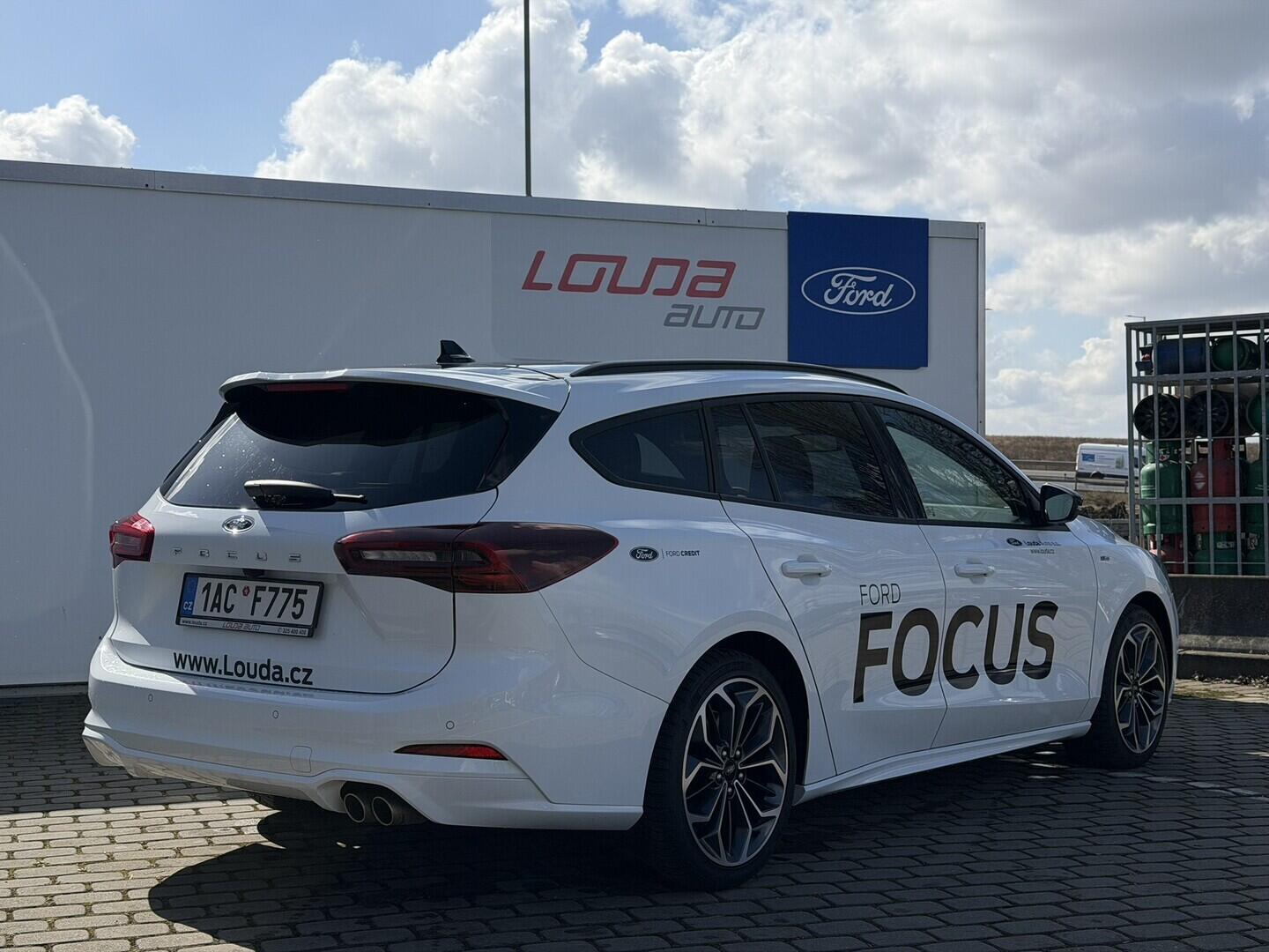 OG51000342_33.webp_Focus C519 Kombi 1,0 EcoBoost Hybrid (mHEV) 114 kW