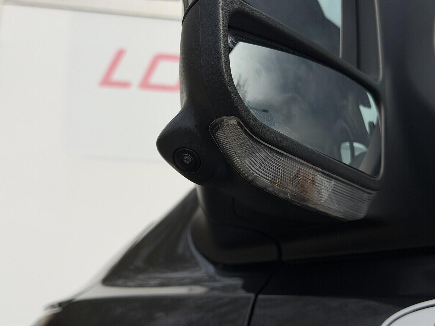 OG51000811_12.webp_Tourneo Custom V710 TOURNEO 2,0 EcoBlue 125 kW