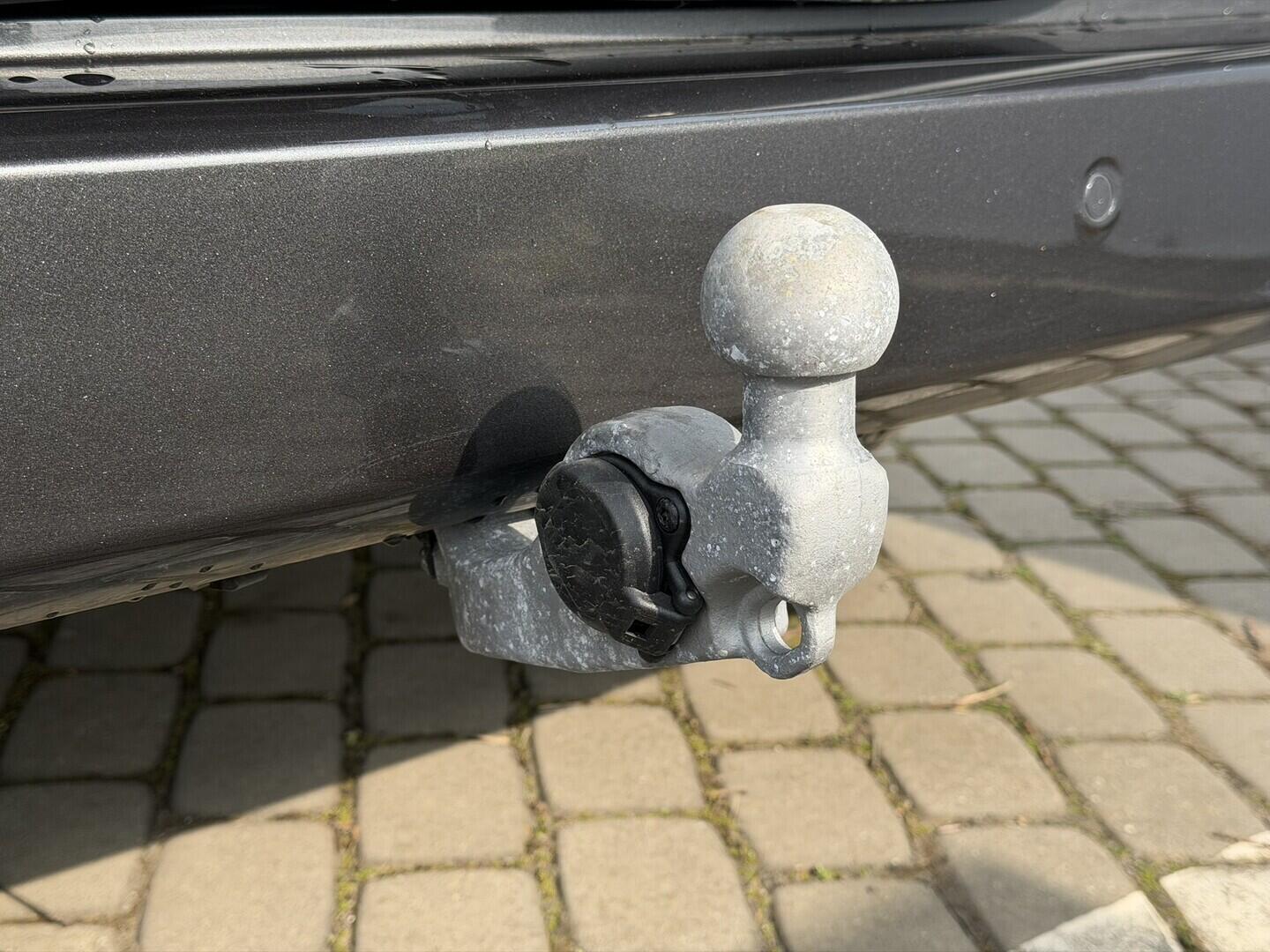 OG51000811_17.webp_Tourneo Custom V710 TOURNEO 2,0 EcoBlue 125 kW