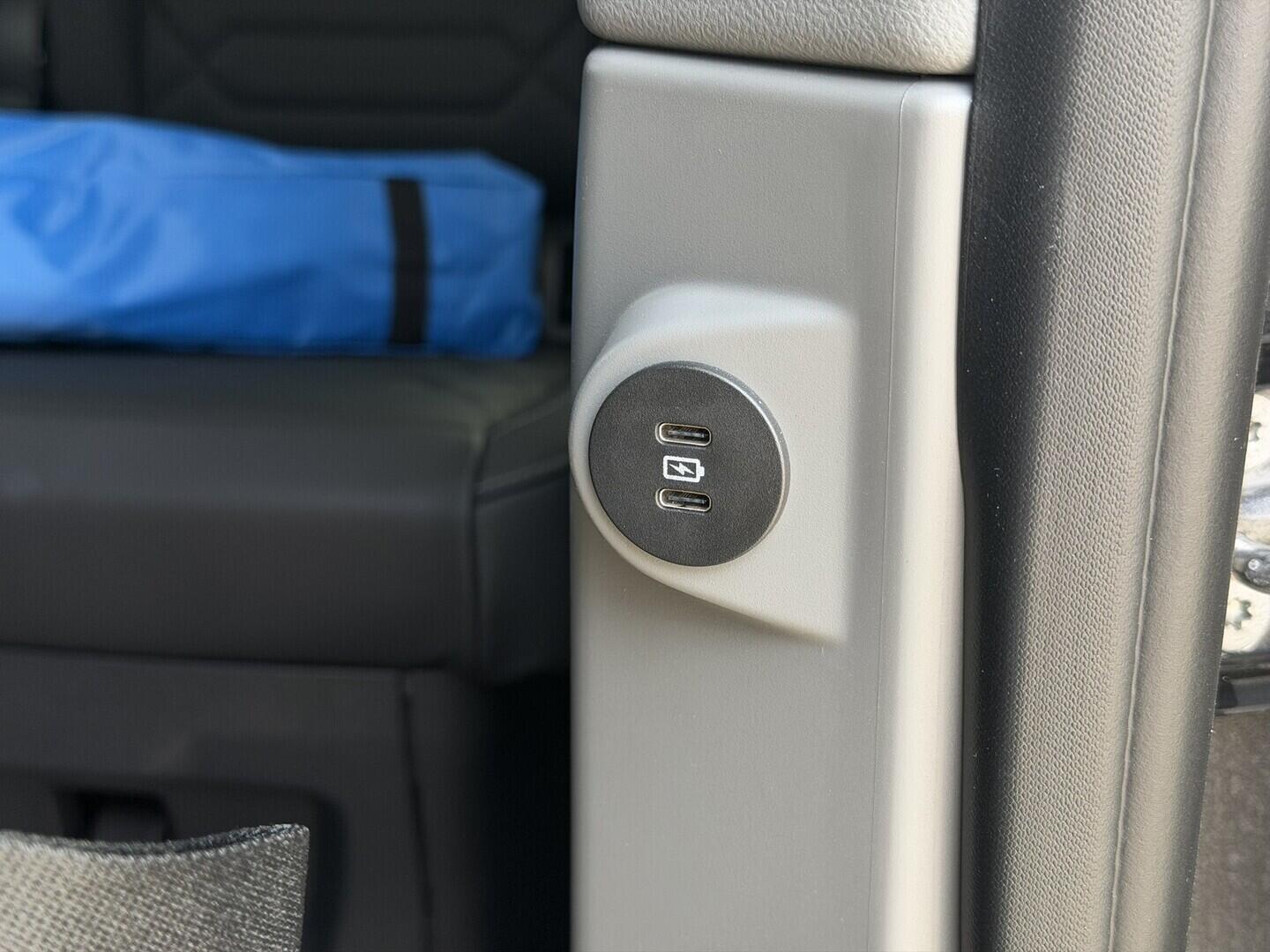 OG51000811_23.webp_Tourneo Custom V710 TOURNEO 2,0 EcoBlue 125 kW