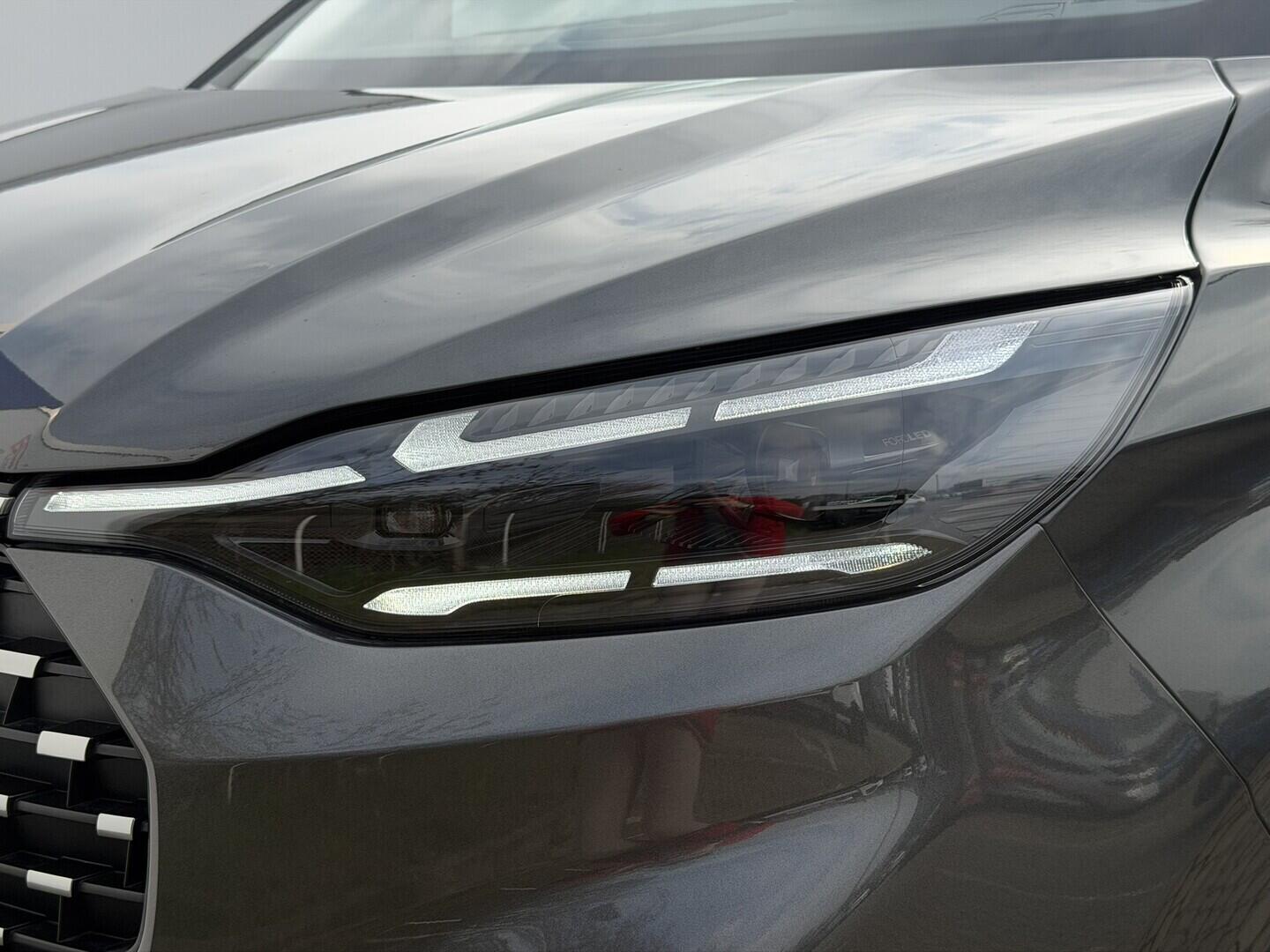 OG51000811_42.webp_Tourneo Custom V710 TOURNEO 2,0 EcoBlue 125 kW