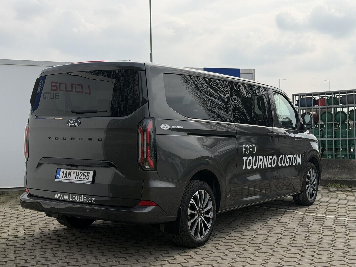 OG51000811_46.webp_Tourneo Custom V710 TOURNEO 2,0 EcoBlue 125 kW