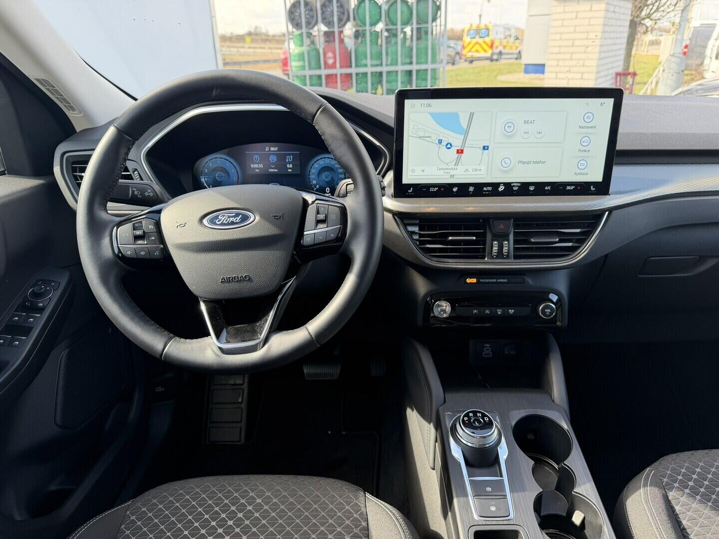 OG51001187_16.webp_Kuga  1,5 EcoBoost 137 kW