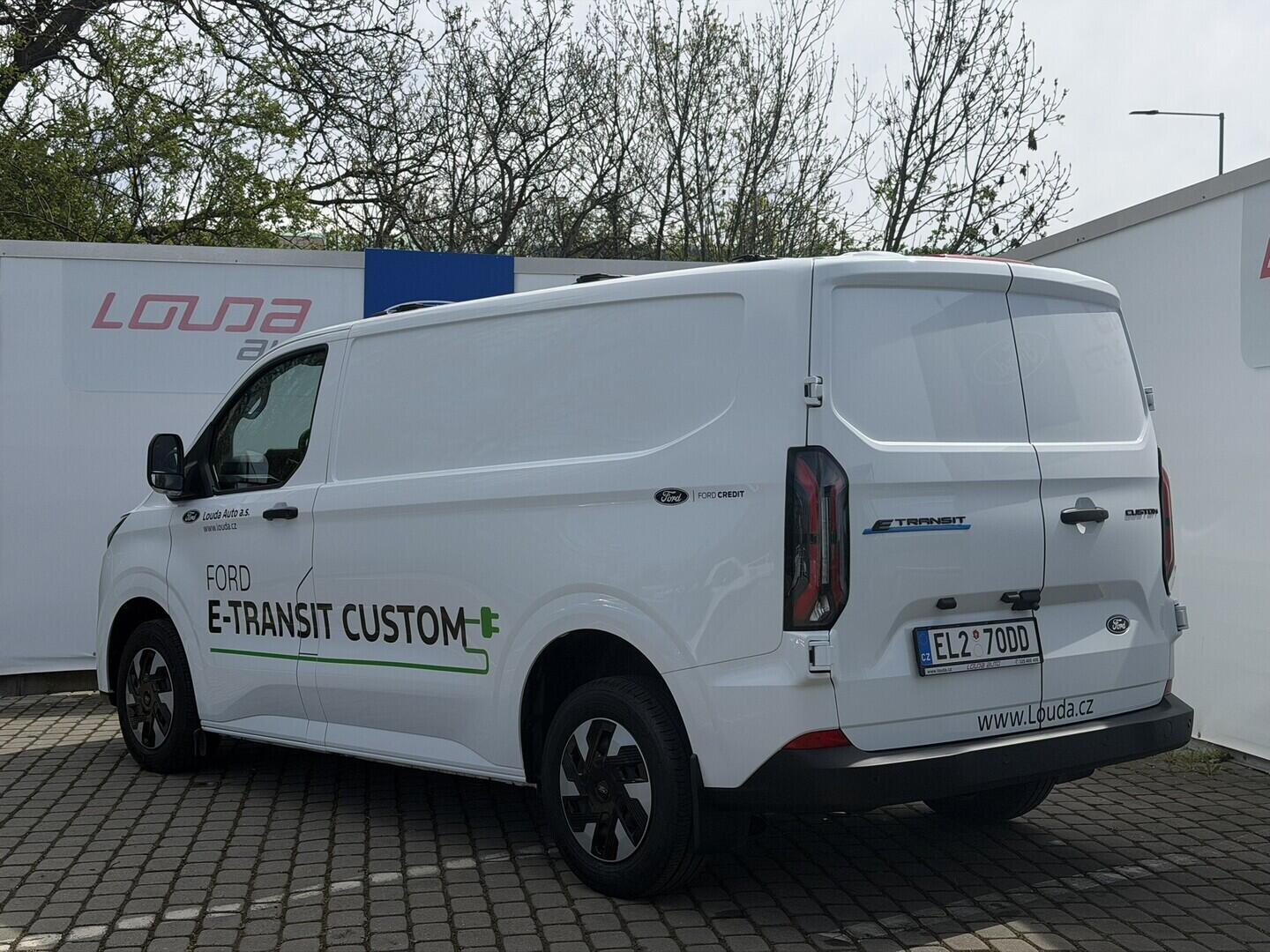 OG51001428_34.webp_Transit Custom Van V710 Van 64 kWh,0 Elektromotor 100 kW