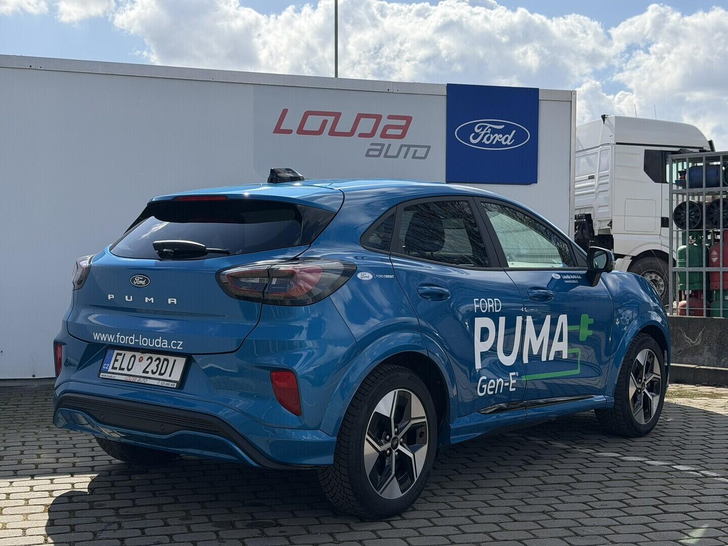 OG51001450_34.webp_Puma Gen-E 5D 43 kWh,0 STANDARDNÍ DOJEZD 123 kW