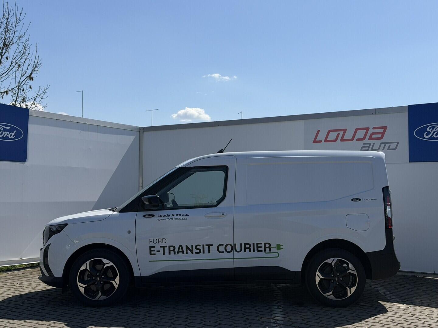 OG51001747_21.webp_Transit Courier V769 Van 43 kWh,0 Elektromotor 100 kW