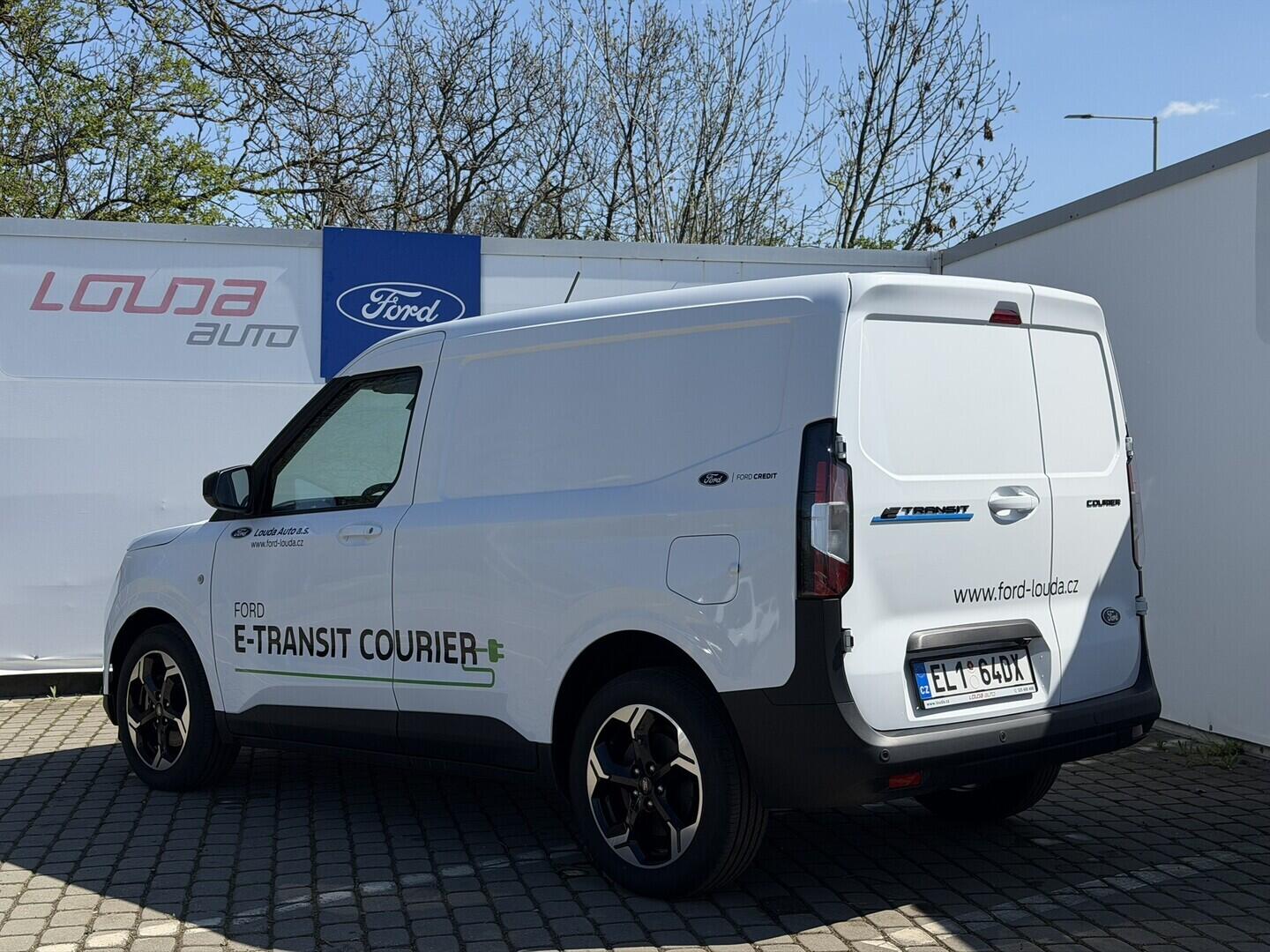 OG51001747_27.webp_Transit Courier V769 Van 43 kWh,0 Elektromotor 100 kW