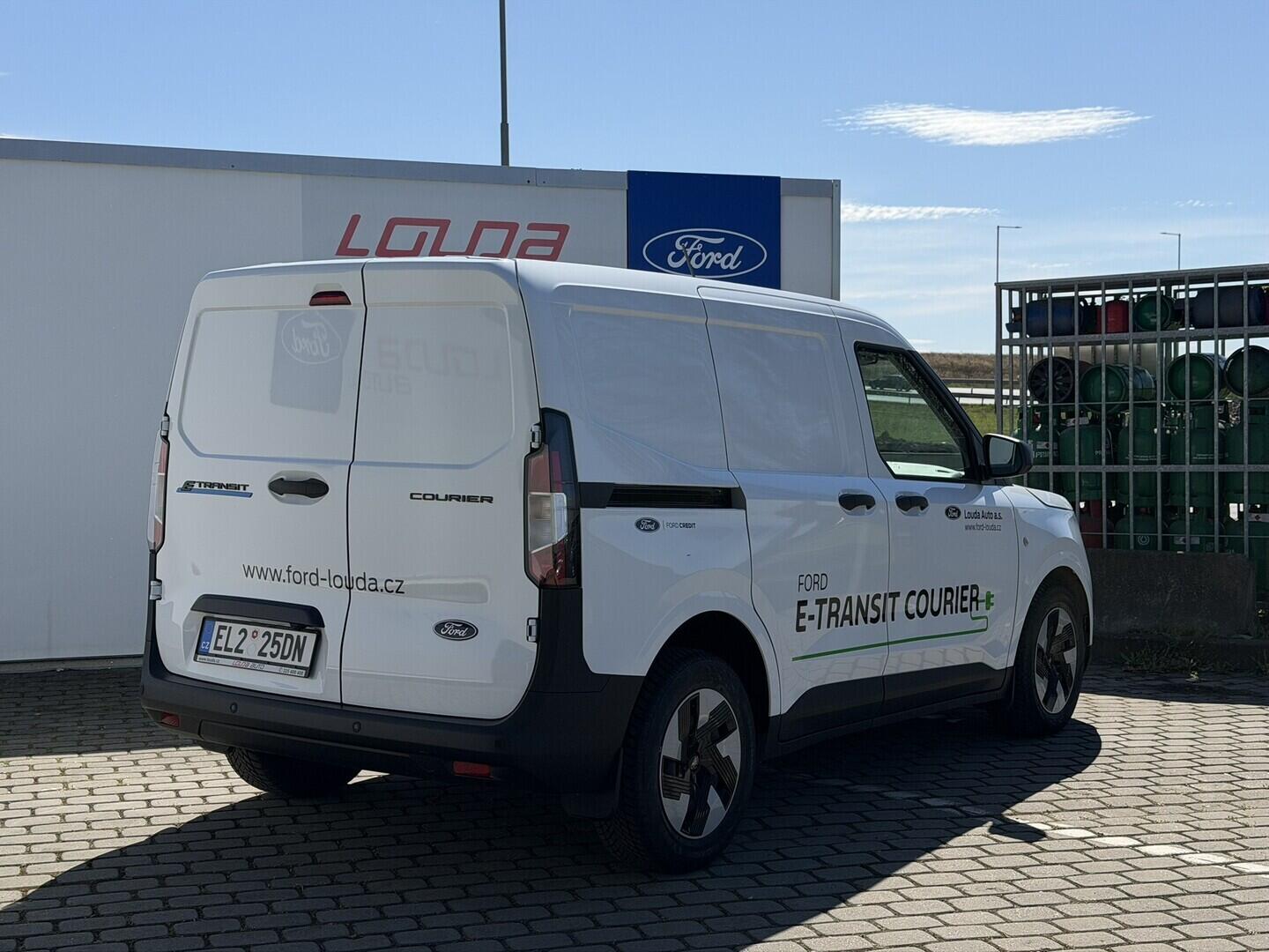 OG51001751_32.webp_Transit Courier V769 Van 43 kWh,0 Elektromotor 100 kW