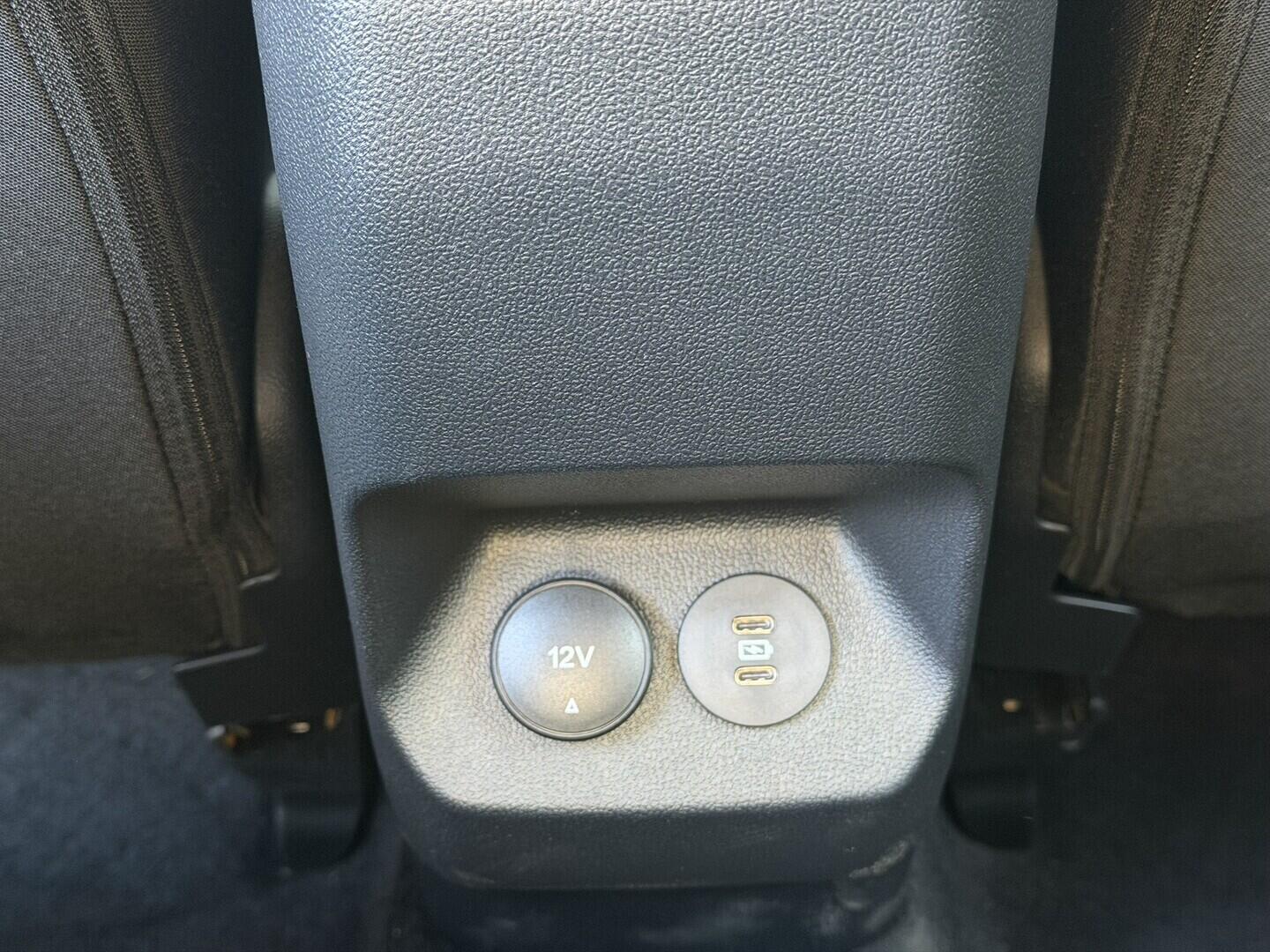 OG51001784_20.webp_Puma ST-LINE 1,0 EcoBoost Hybrid (mHEV) 92 kW