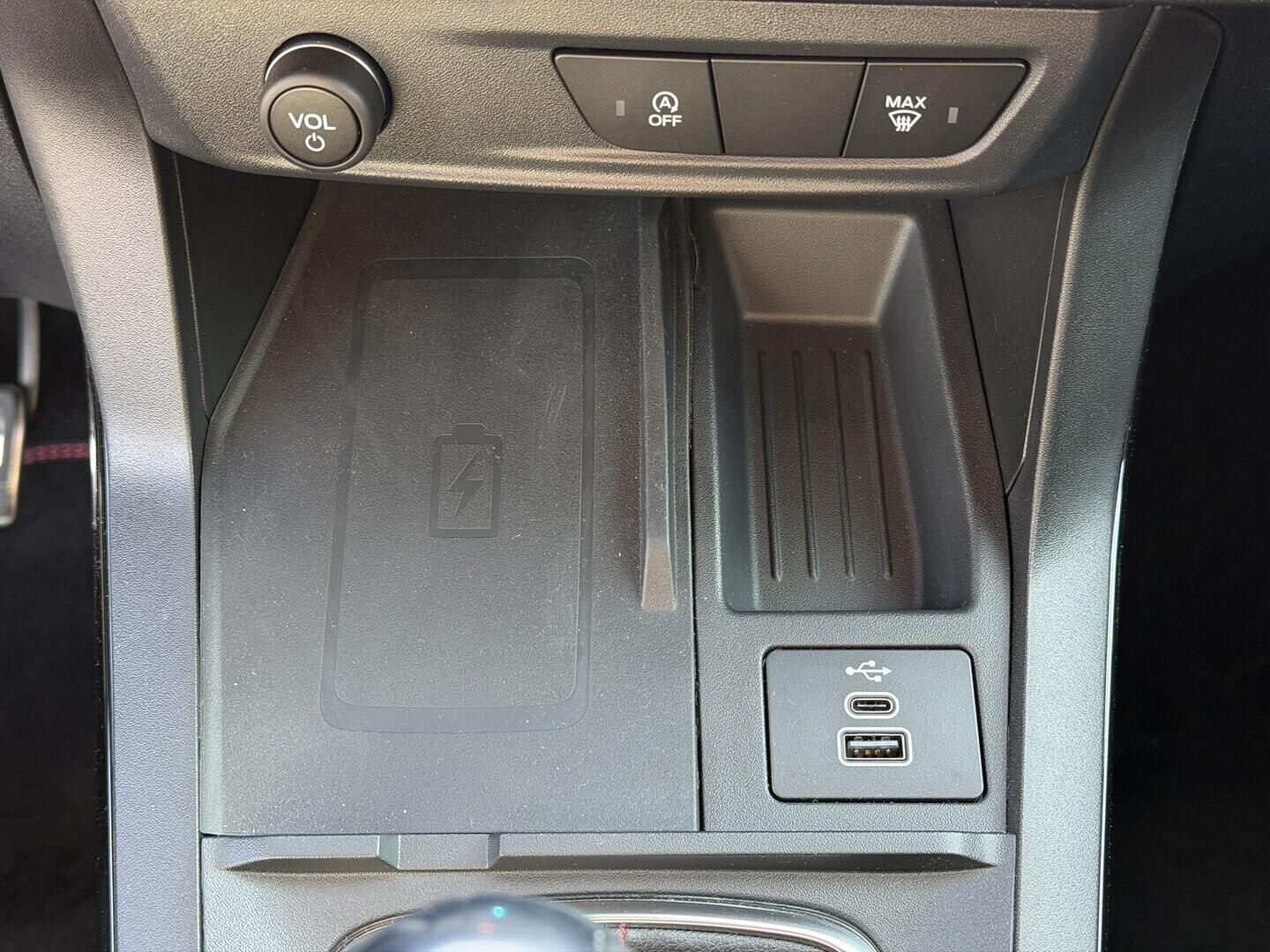 OG51001784_27.webp_Puma ST-LINE 1,0 EcoBoost Hybrid (mHEV) 92 kW