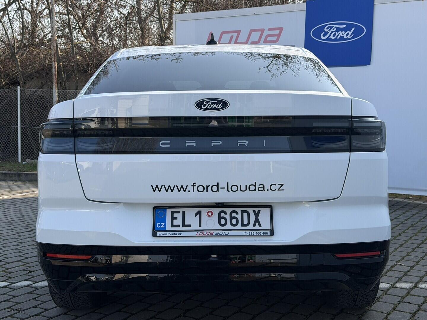 OG51001837_39.webp_Elektrické Capri 5D 77 kWh,0 PRODLOUŽENÝ DOJEZD 210 kW